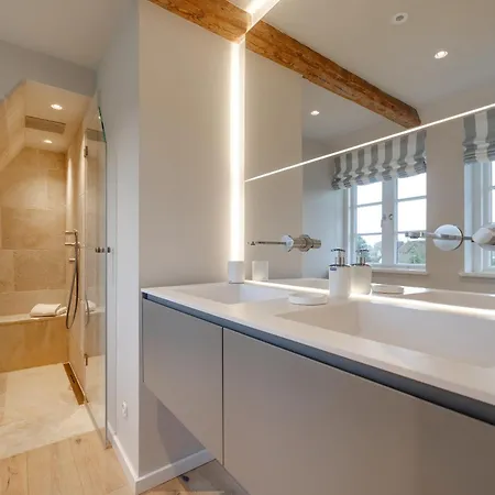 Dom wakacyjny Leuchtturm Und *